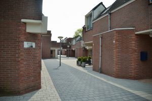 Waterdoorlatende verharding - De Braak